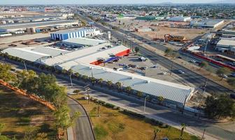 Foto de inmueble en Blvd. Lázaro Cárdenas, Col. Sol de Reyes C.P. 21379, Mexicali