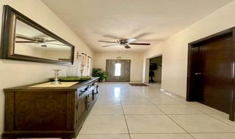 Foto de inmueble en Blvd Lagos, Col. Valle Dorado C.P. 22930, San Quintín