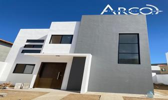 Foto de inmueble en Blvd de los lagos, Col. Villas del Cedro I C.P. 22810, Ensenada