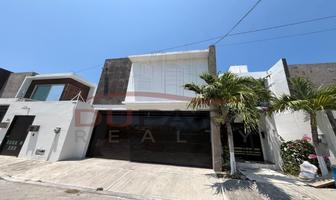 Foto de inmueble en Del Mar, Col. Bivalbo C.P. 24158, Carmen