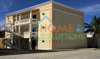 Foto de inmueble en Av. Isla de Tris, Col. Bugambilias C.P. 24155, Carmen