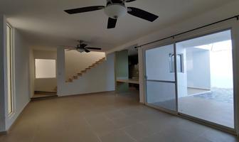 Foto de inmueble en , Col. Bugambilias C.P. 24155, Carmen