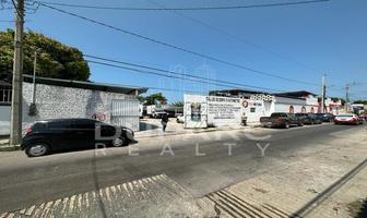 Foto de inmueble en calle 33A, Col. Burócrata C.P. 24160, Carmen