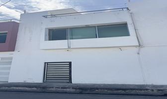 Foto de inmueble en calle 52, Col. Caleta C.P. 24110, Carmen