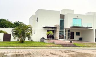 Foto de inmueble en , Col. Club Residencial Azul C.P. 24157, Carmen