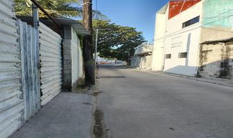 Foto de inmueble en Armando Manzanero, Col. Compositores C.P. 24154, Carmen