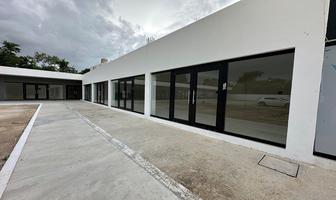 Foto de inmueble en Av prolongación Benito Juárez, Col. Imi C.P. 24560, Campeche