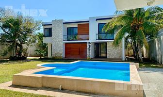 Foto de inmueble en SE Vende Bonita Casa Nueva CON Alberca Y Amplio Jardín EN IMI 1, Campeche. Acabados DE Lujo., Col. Imi C.P. 24560, Campeche