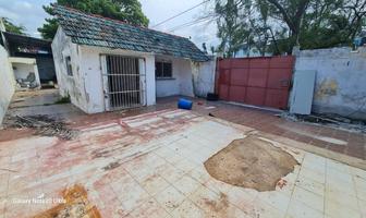 Foto de inmueble en Av. Mouriño, Col. Justo Sierra C.P. 24166, Carmen
