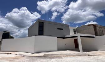 Foto de inmueble en Av Tormenta, Col. Las Flores C.P. 24097, Campeche