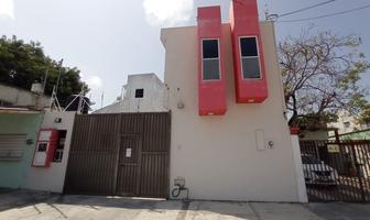 Foto de inmueble en calle 49, Col. Pallas C.P. 24140, Carmen
