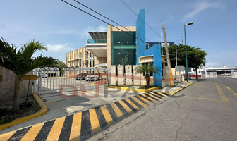 Foto de inmueble en calle 5 sur, Col. Pallas C.P. 24140, Carmen
