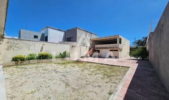 Foto de inmueble en Calle 50, Col. Playa Norte C.P. 24115, Carmen