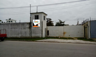 Foto de inmueble en calle 67, Col. Playa Norte C.P. 24115, Carmen
