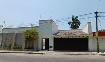 Foto de inmueble en calle 67, Col. Playa Norte C.P. 24115, Carmen