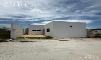 Foto de inmueble en SE Vende Amplia Casa Completamente Nueva EN Residencial LA Hacienda Campeche, Col. Residencial La Hacienda C.P. 24085, Campeche