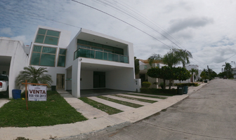 Foto de inmueble en Laguna Azul, Col. Residencial del Lago C.P. 24158, Carmen
