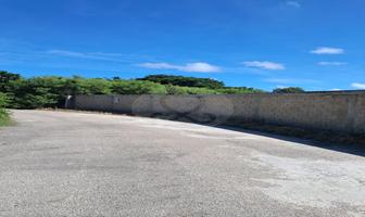 Foto de inmueble en Circuito Metropolitano 0, Col. San Francisco de Campeche  Centro. C.P. 24000, Campeche