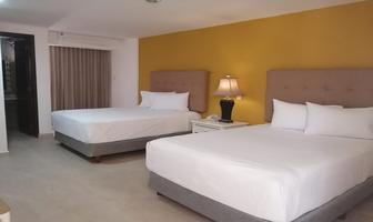 Foto de inmueble en calle 8, Col. San Francisco de Campeche  Centro. C.P. 24000, Campeche