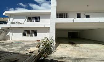 Foto de inmueble en Abasolo, Col. San Román C.P. 24040, Campeche