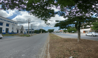 Foto de inmueble en Av. José López Portillo, Col. Santa Ana C.P. 24050, Campeche