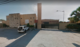 Foto de inmueble en AV. ÁLVARO OBREGÓN, Col. Santa Lucia C.P. 24020, Campeche