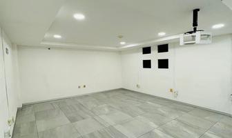 Foto de inmueble en Av. Paez Urquidi, Col. Tecolutla C.P. 24178, Carmen