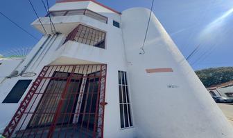 Foto de inmueble en Esq. 37 con 26A, Col. Tecolutla C.P. 24178, Carmen