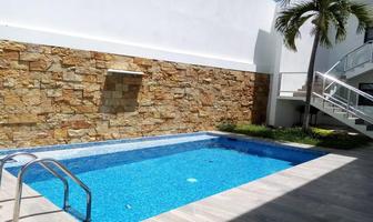 Foto de inmueble en calle 42, Col. Tecolutla C.P. 24178, Carmen