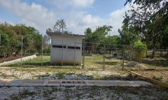 Foto de inmueble en crucero de la muerte , carretera internacional y lib. sur, Col. Ciudad Maya C.P. 29130, Berriozábal