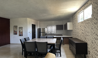Foto de inmueble en Av Laurel, Col. Miravalle C.P. 29039, Tuxtla Gutiérrez
