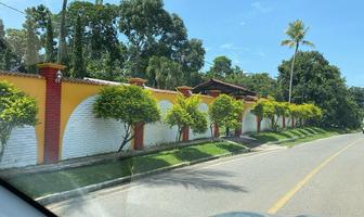 Foto de inmueble en Carr. Tuxtla Chico, Col. San José C.P. 30870, Tuxtla Chico