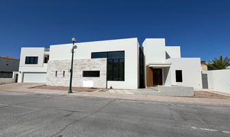 Foto de inmueble en circuito, Col. Bosques de San Francisco C.P. 31115, Chihuahua
