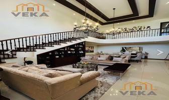 Foto de inmueble en Casa en Venta en Zona Cantera con Recámara en Planta Baja, Col. Misión del Bosque C.P. 31115, Chihuahua