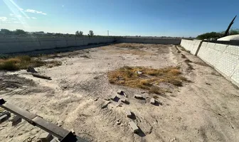 Foto de inmueble en AVENIDA ROCIO Y BEGONIAS, Col. Ejido Ana C.P. 27018, Torreón
