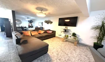 Foto de inmueble en Paseo de los granados #337, Col. Jacarandas C.P. 27110, Torreón