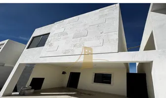 Foto de inmueble en Blvd. Isidro Lopez Zertuche #1080, Col. Las Brisas C.P. 25210, Saltillo