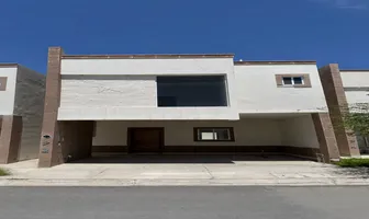 Foto de inmueble en Av. Loma del Valle, Col. Las Lomas C.P. 27058, Torreón