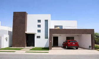 Foto de inmueble en Quinta Bugambilias #*, Col. Las Quintas C.P. 27105, Torreón