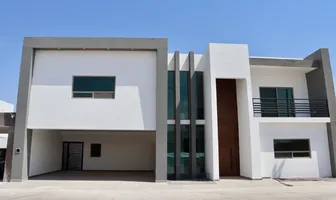 Foto de inmueble en Tamarindos #1, Col. Las Quintas C.P. 27105, Torreón