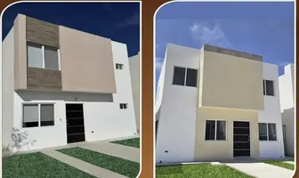 Foto de inmueble en Calle  Cto.  Torreon  2000 #1, Col. Loma Real C.P. 27073, Torreón