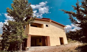 Foto de inmueble en , Col. Los Lirios C.P. 25360, Arteaga