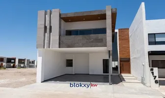 Foto de inmueble en Noas #100, Col. Residencial Palmares C.P. 27013, Torreón