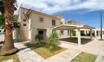 Foto de inmueble en San Giovanni #27, Col. Residencial Senderos C.P. 27018, Torreón