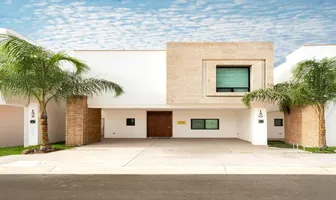 Foto de inmueble en Sin nombre de calle, Col. Residencial Senderos C.P. 27018, Torreón