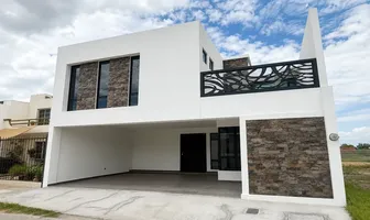 Foto de inmueble en MARIA DE JESUS RECIO DE FLORES #996, Col. Residencial el Tapanco C.P. 25295, Saltillo