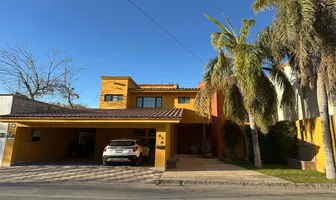 Foto de inmueble en Paseo de los Nogales   #83, Col. Residencial las Isabeles C.P. 27105, Torreón
