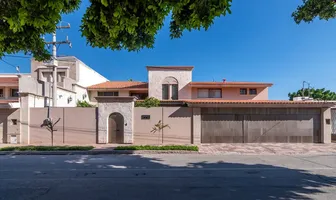 Foto de inmueble en Av. Madrid #770, Col. San Isidro C.P. 27100, Torreón