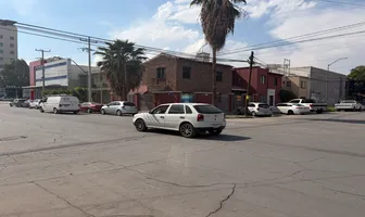 Foto de inmueble en Degollado esquina con Abasolo #101, Col. Torreón Centro C.P. 27000, Torreón