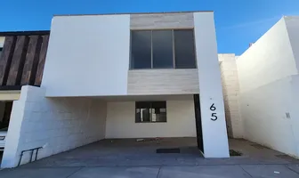 Foto de inmueble en Mansart #65, Col. Villas del Renacimiento C.P. 27420, Torreón